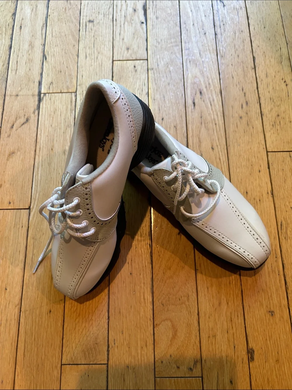Footjoys Greenjoys White and Light Gray Saddle Oxfords - Classic Golf Shoes